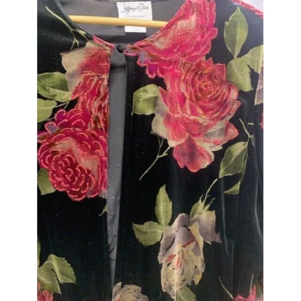Sweetheart Jeffrey‎ & Dara  Velvet Burnout Red Rose Jacket Size 18W wearable Art